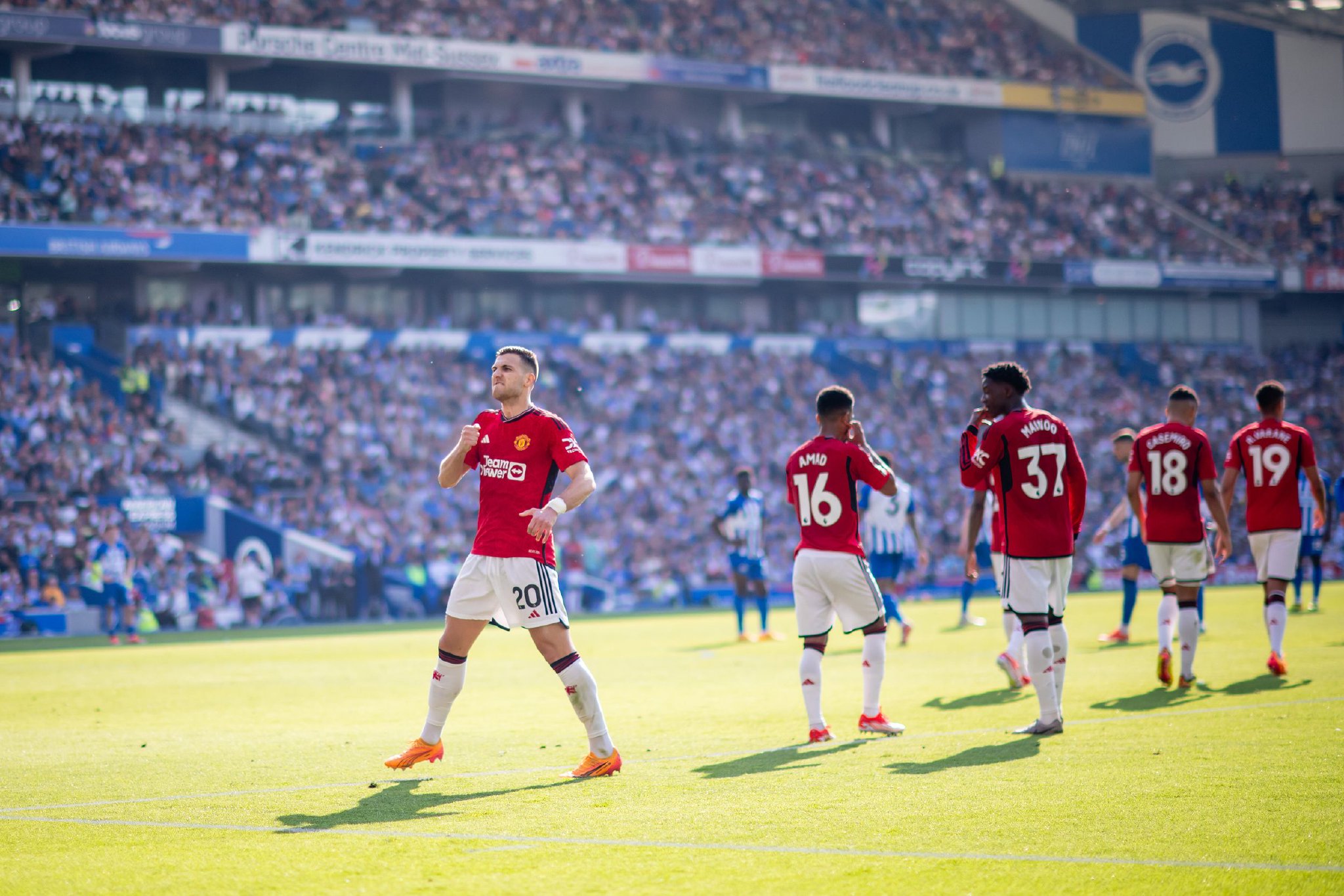 对于纽卡斯 对于纽卡斯